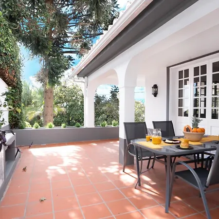 Amaro Oasis By Lovelystay * Φουνκάλ